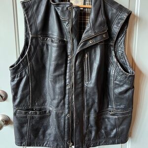 Mens Territory Ahead Leather Moto Vest, XL